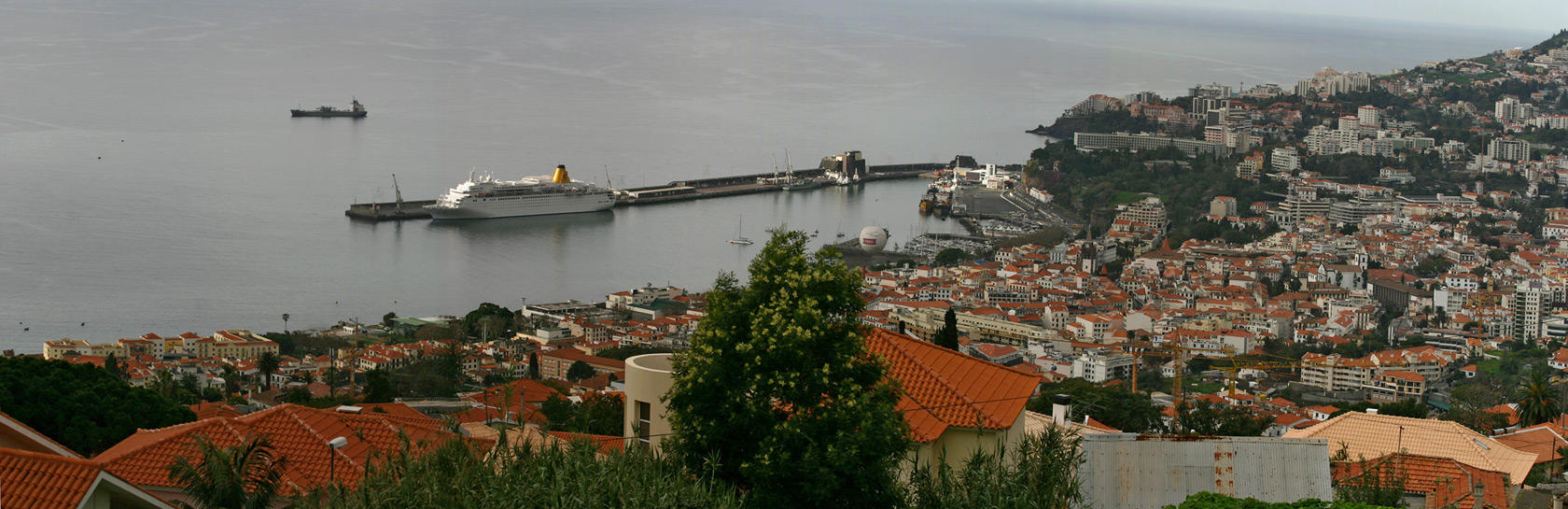Funchal,harbour