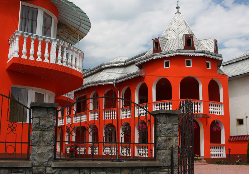 Gipsy Architecture,Romania
