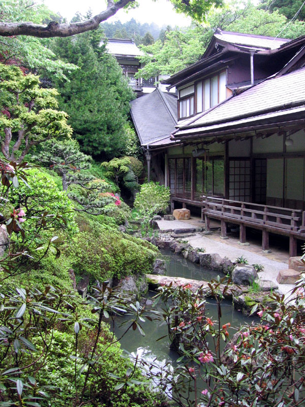 Japan - Koyasan 28.jpg