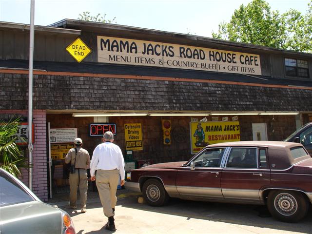 Mama Jacks