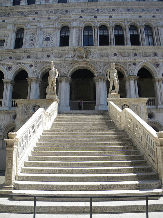 Grand Staircase, Palazzo Ducale