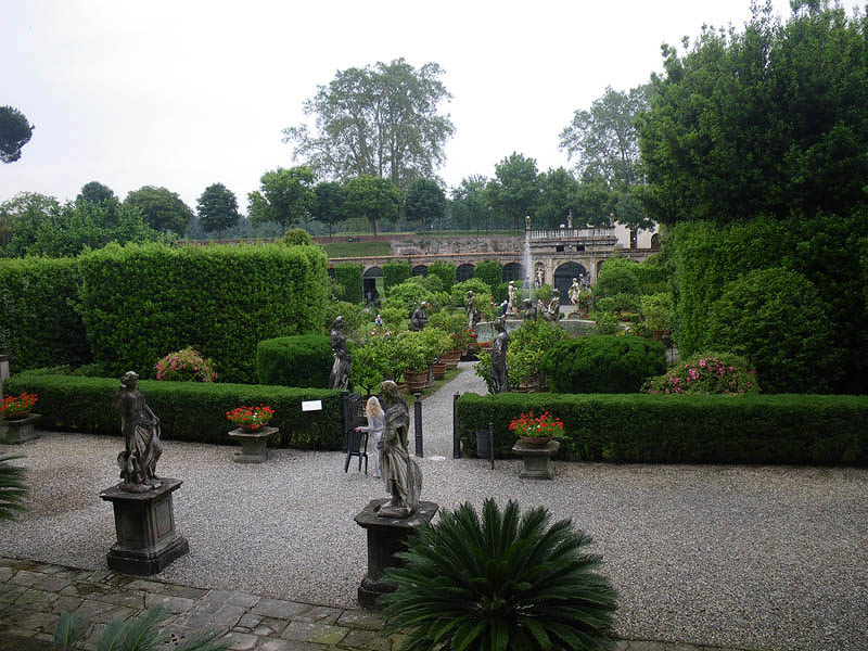 Garden, Palazzo Pfanner