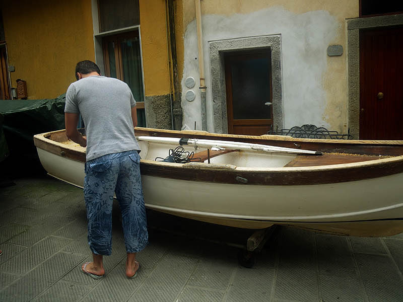 Man at work, Manarola, Cinque Terre