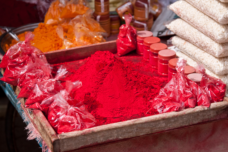 Beautiful red is not ugly at all