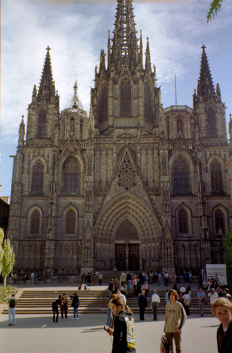 Barcelona-2-R.jpg