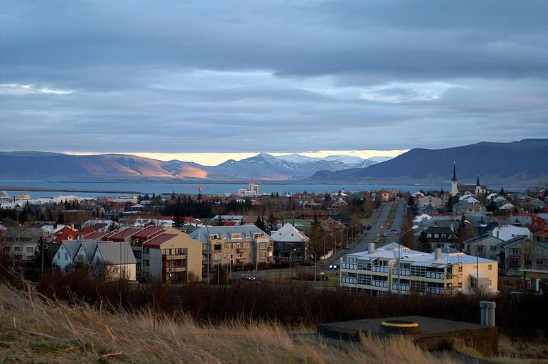 25 Feb 2006 09:25