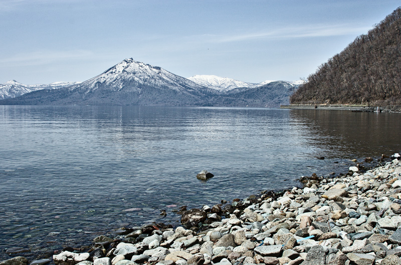 Across Shikotsu-ko to Eniwa-dake