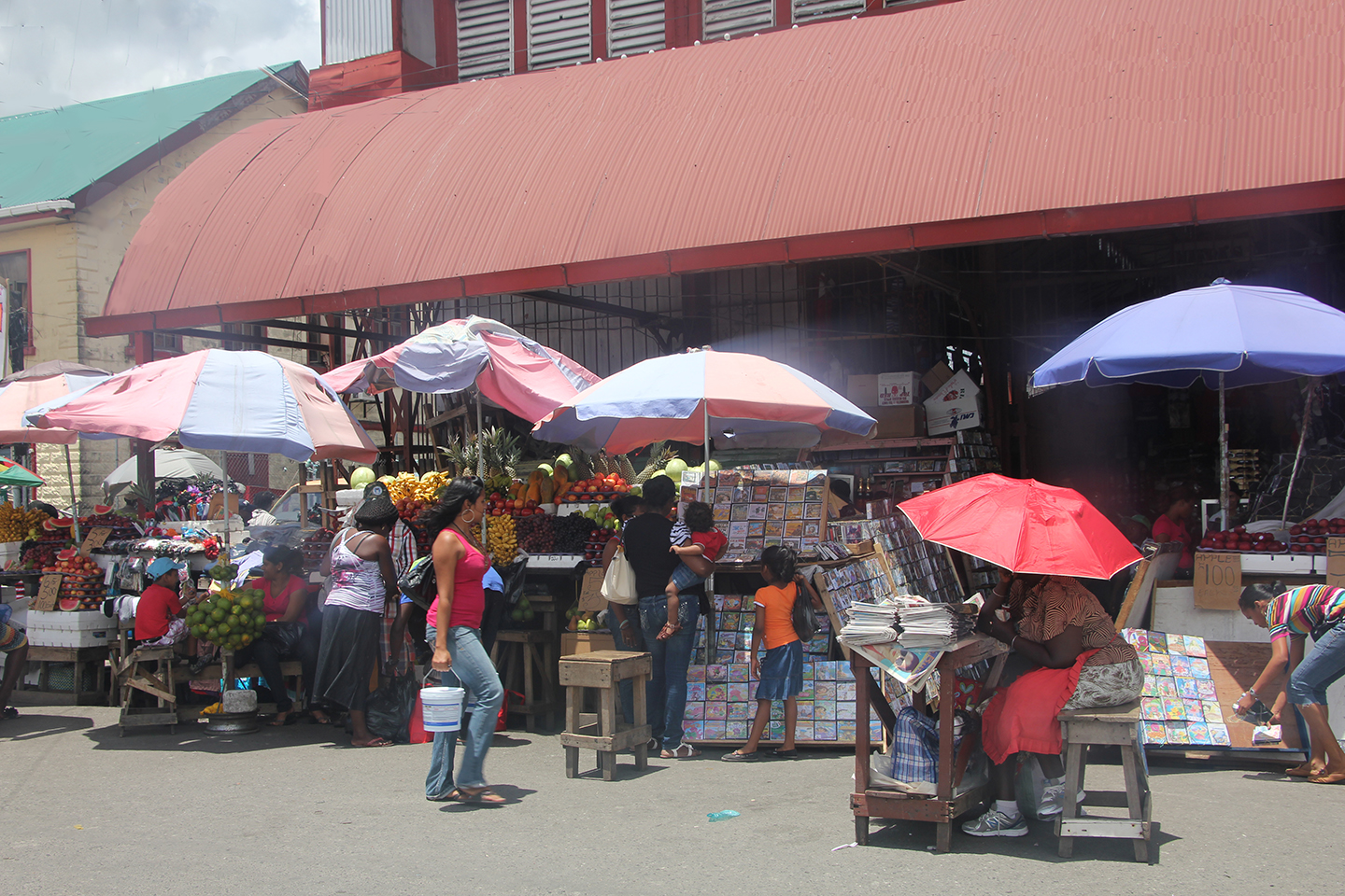 Some of the many outdoor shops.