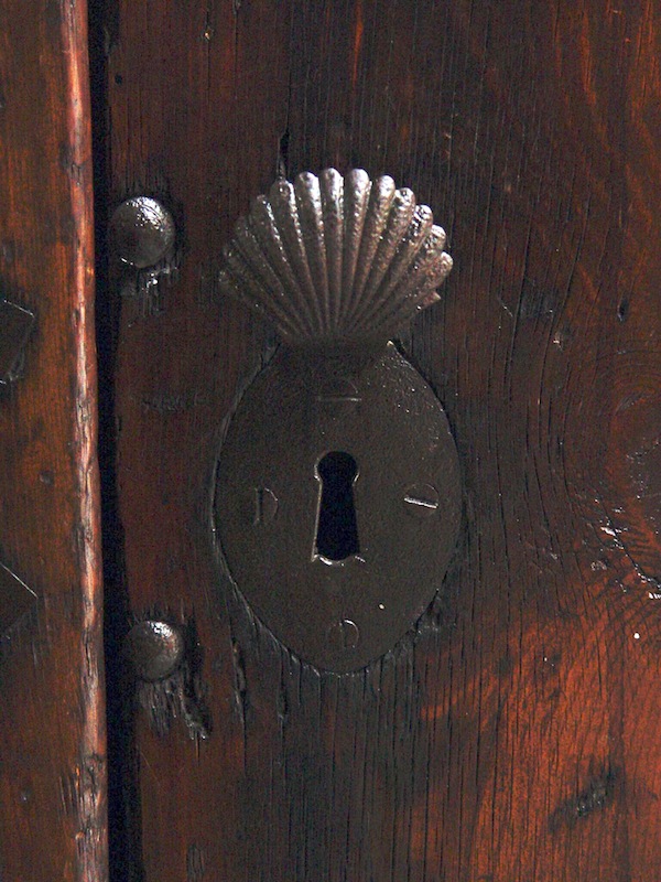 Door knockers, knobs & locks