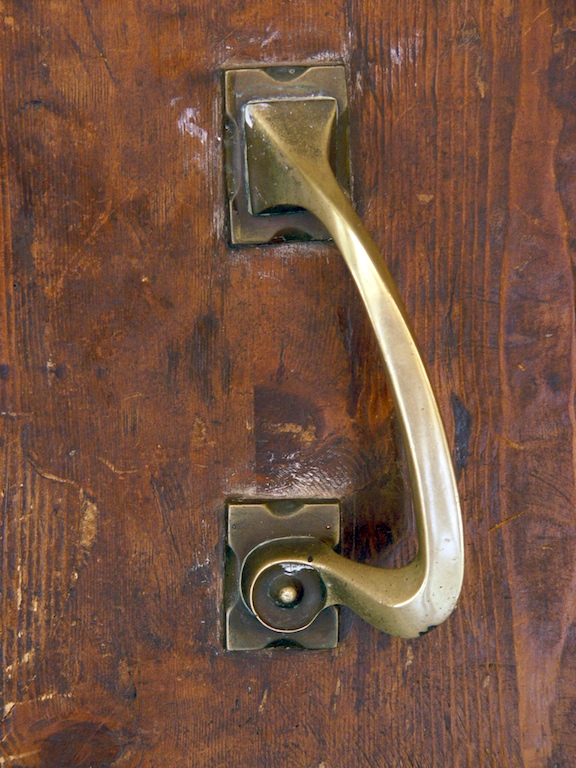 Door knockers, knobs & locks