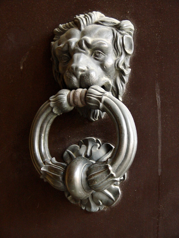 Door knockers, knobs & locks