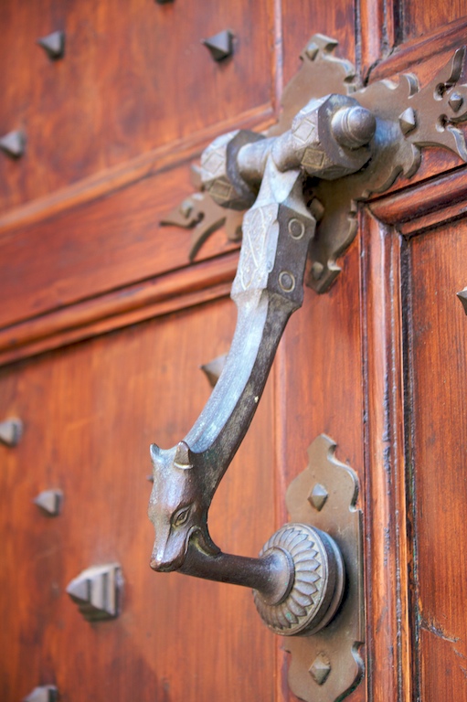 Door knockers, knobs & locks