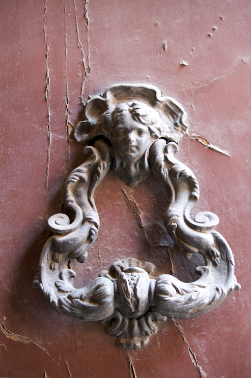 Door knockers, knobs & locks