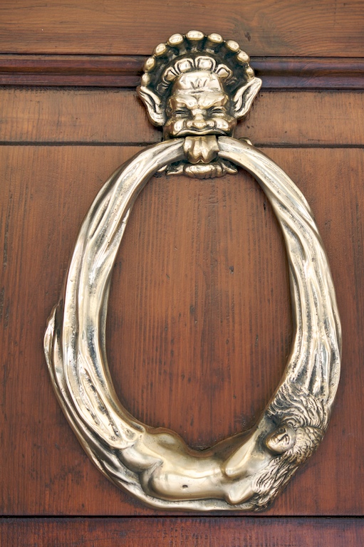 Door knockers, knobs & locks