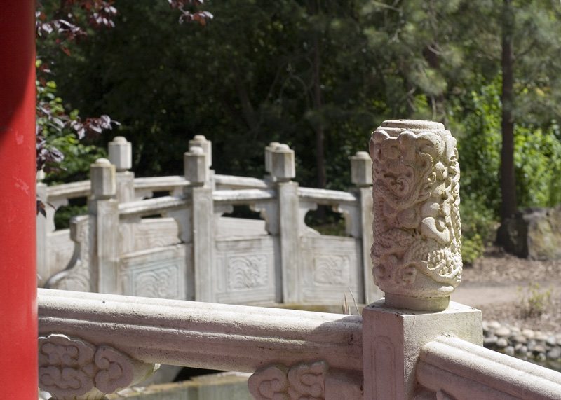 Chinese newel