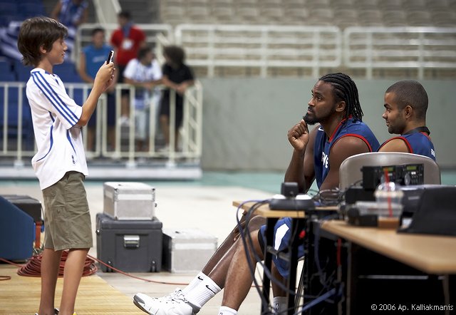 Photographing the NBAer Toni Parker