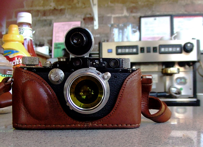 leicaiii_coffee.jpg