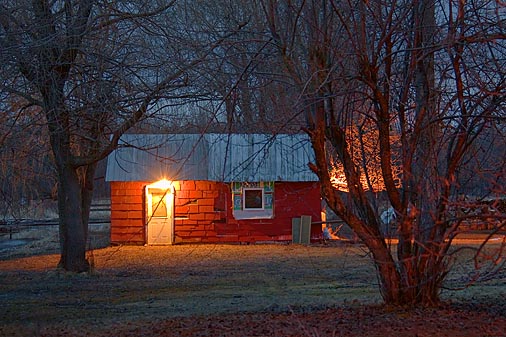 Little Red Shack 15083