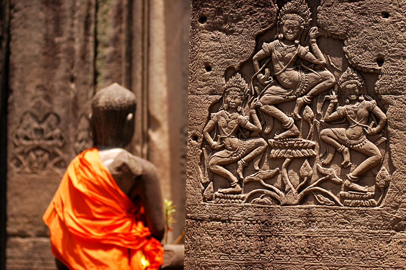 dance for buddha