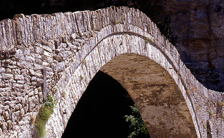 Old Bridge -  Kipoi villavge