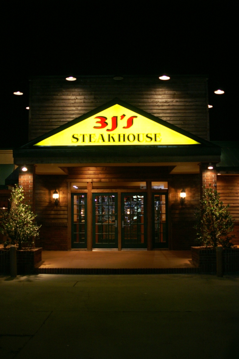 3JS057_Web800.jpg