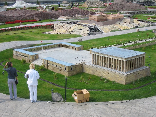 Anit Kabir, Ankara