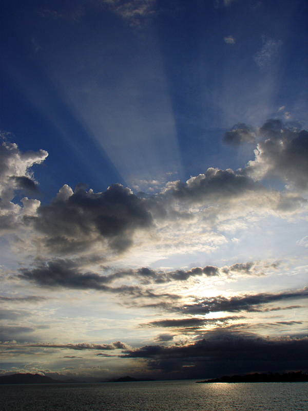 WOW, check out the sunbeams