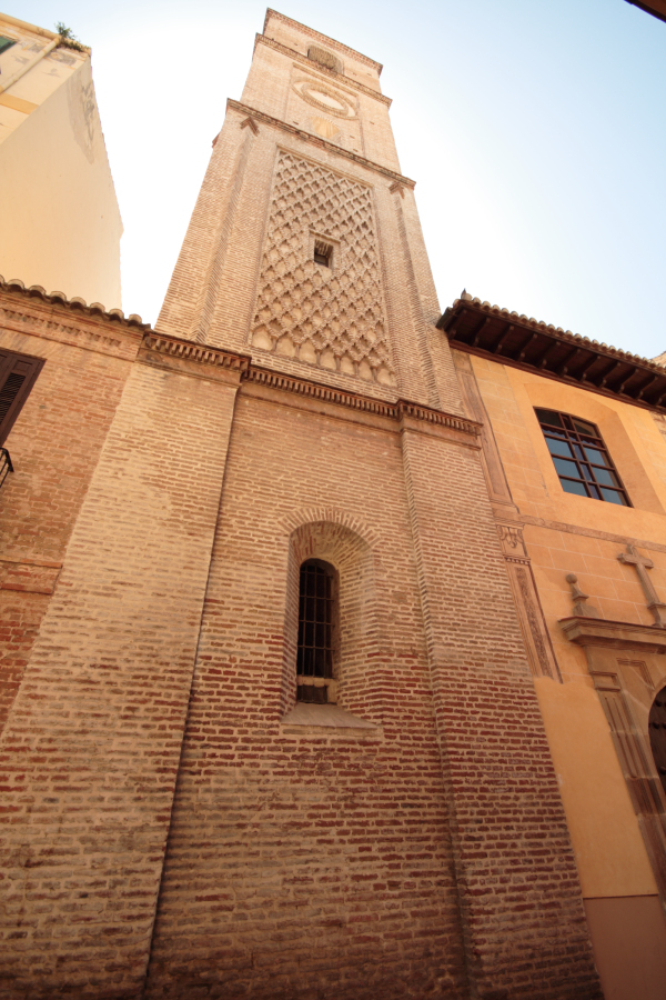 IMG_15935_Torre mudjar de la Iglesia de Santiago.JPG