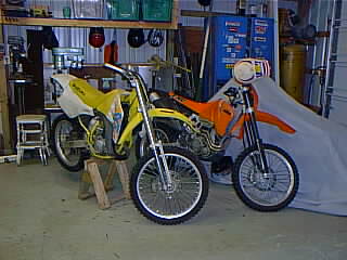 yellow 2stroke mine 4stroke to fast for me Mikes