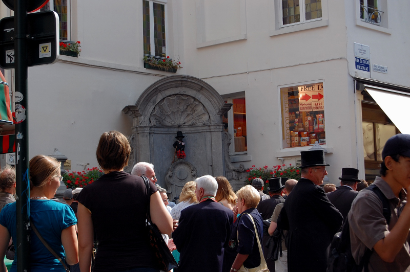 Manneken Pis ceremony
