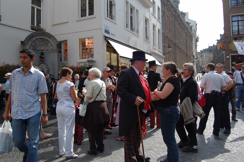 Manneken Pis ceremony