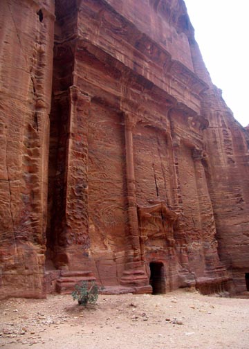Unfinished tomb Petra.jpg