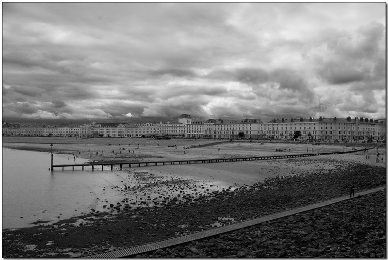 Black and white seaside.jpg