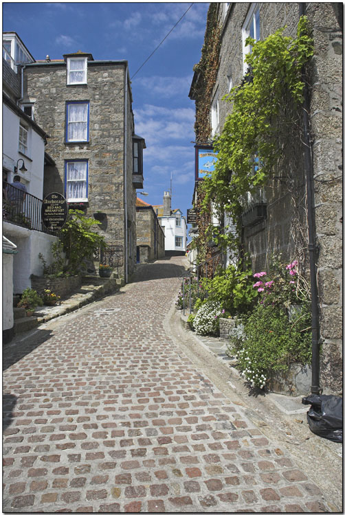 St Ives street.jpg