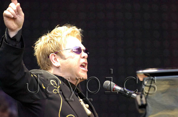 Elton John concert21.jpg