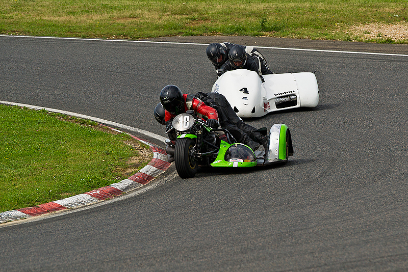 Side-Cars Anciens Circuit Carole _046.JPG