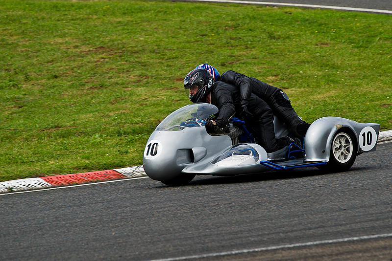 Side-Cars Anciens Circuit Carole _067.JPG