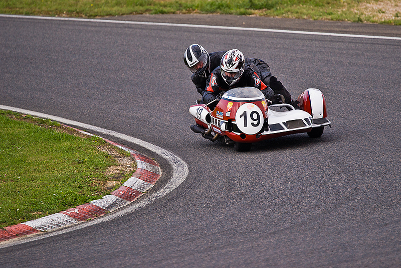 Side-Cars Anciens Circuit Carole _079.JPG