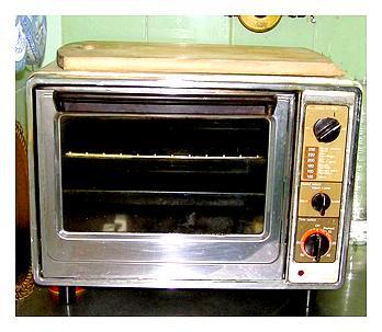 o4/80/424080/1/62747045.smOn0YAH.P3240028toasterovenb.jpg