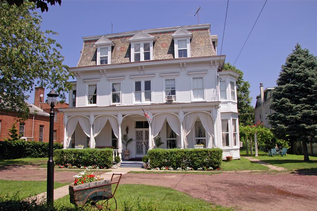 Pell House