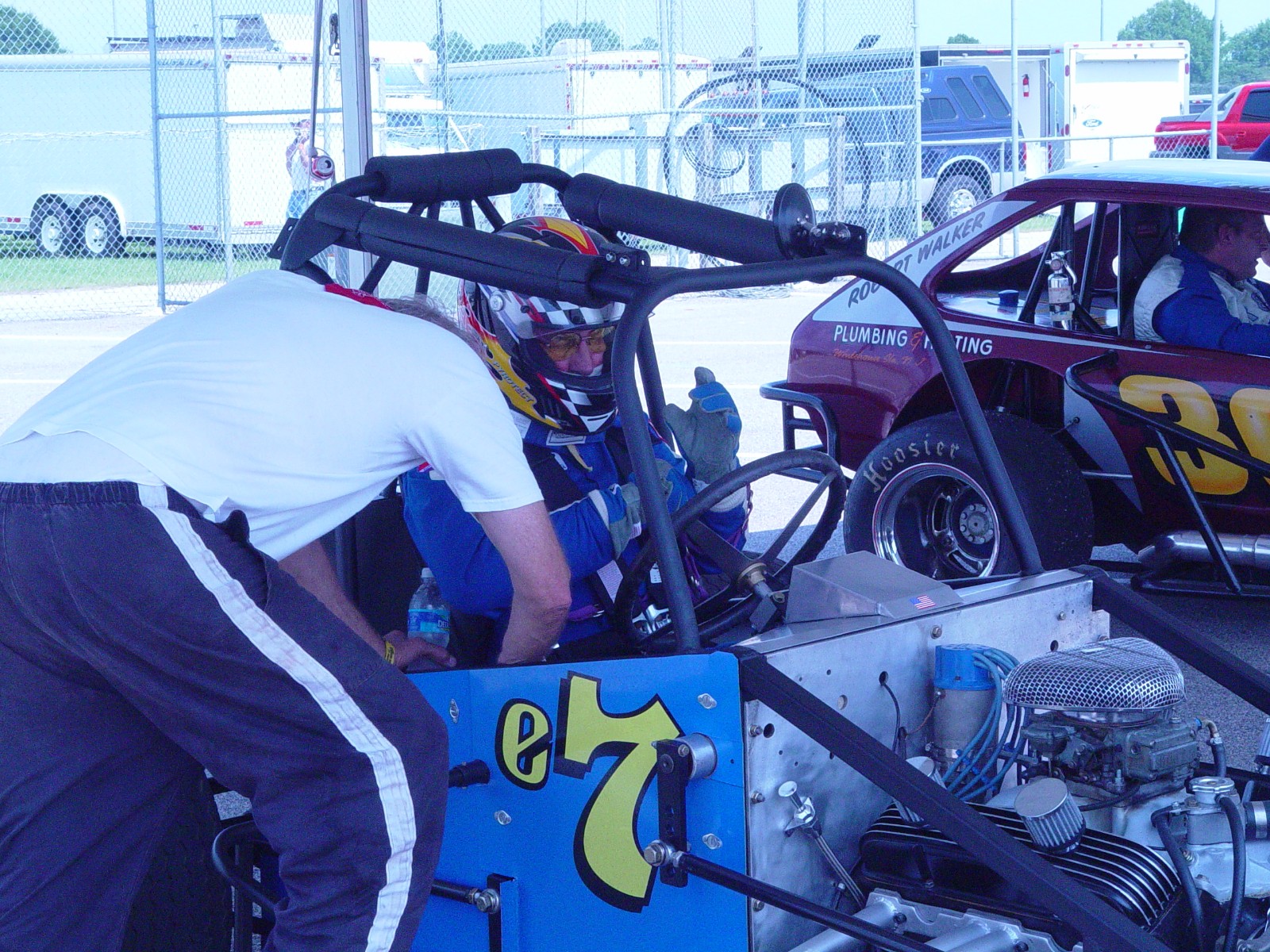 CAR OWNER/BUILDER RICH HOFFMAN ADJUST MY BELTS FOR ME