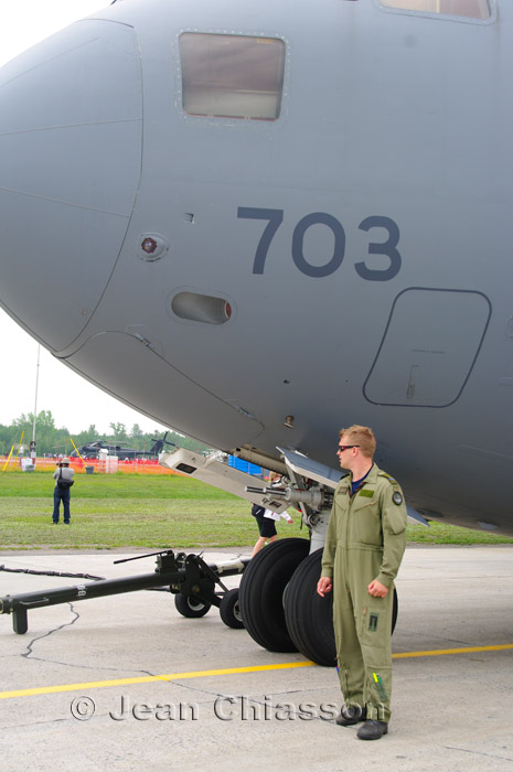 C-17 Globemaster III  Canada   ( Quebec Air Show ) 2010