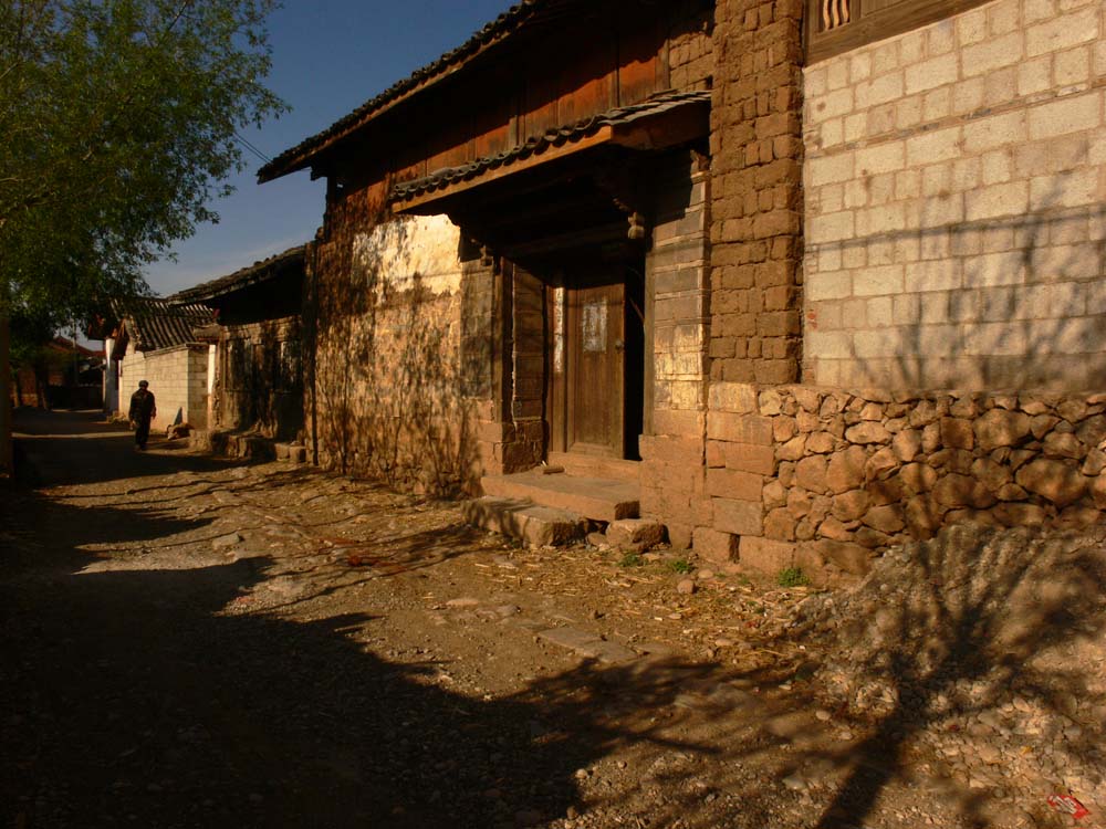 Long walk, Baisha, China, 2006