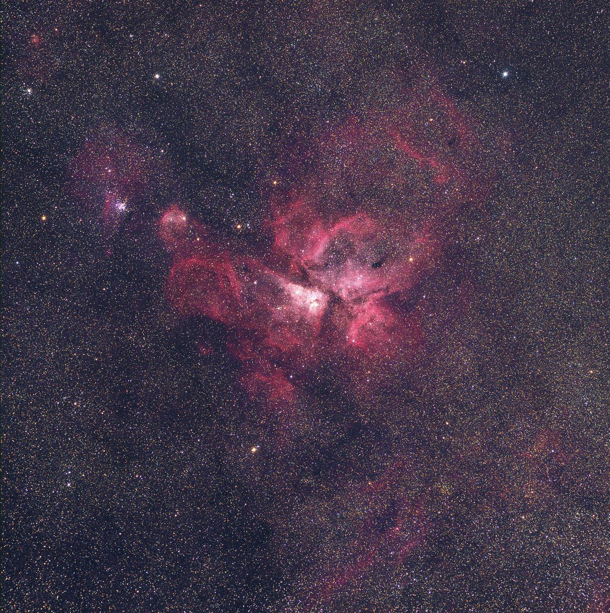 Eta Carina HaLRGB 50 30 30 30 30.jpg