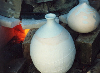 big_pot_on_raku_kiln.jpg