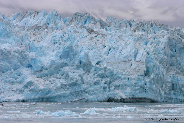 FACE OF THE HUBBARD GLACIER