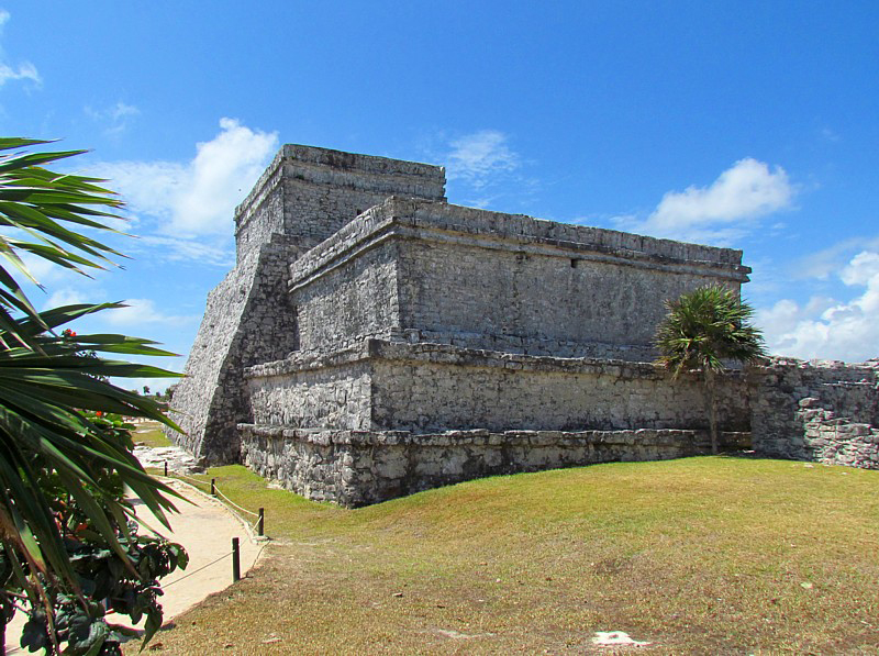 de l'autre cot de la forteresse