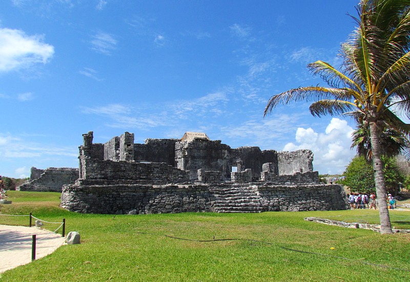 Palais au centre de la forteresse
