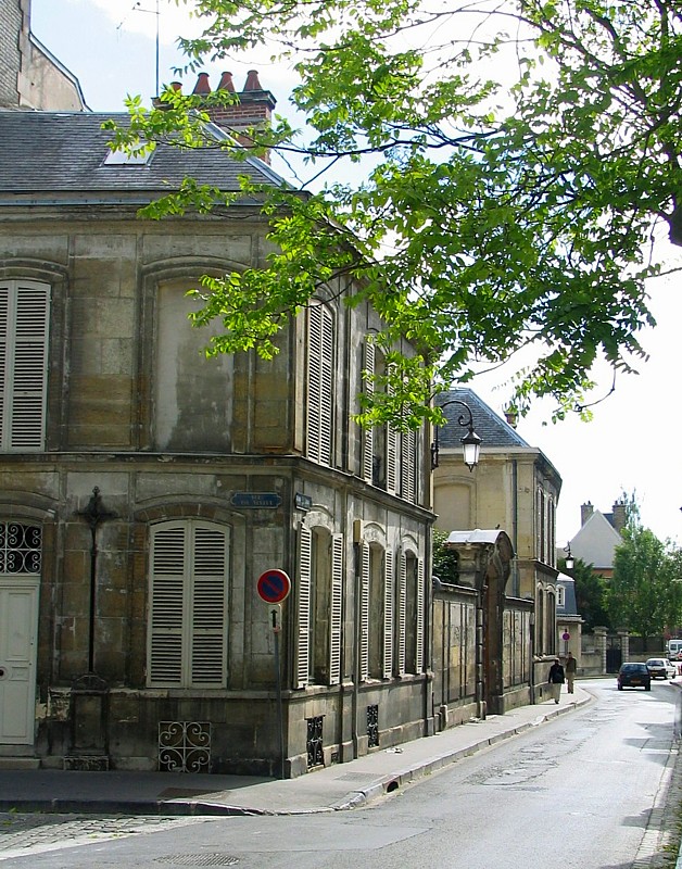  Rue de Reims