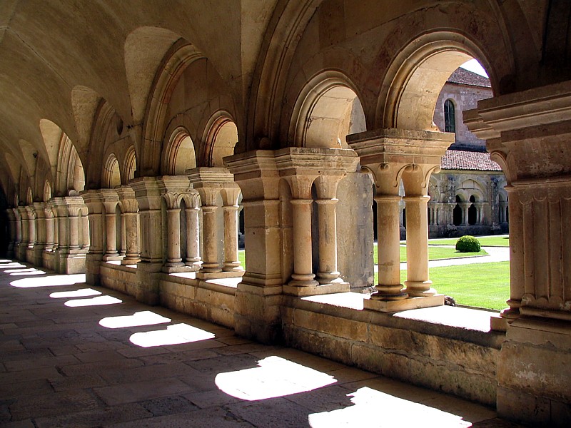 ABBAYE DE FONTENAY